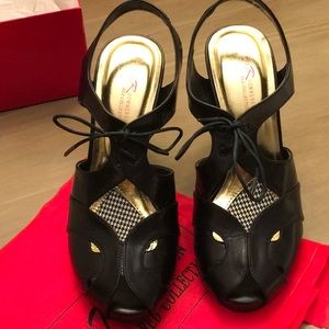 Ros Hammerson Red Collection